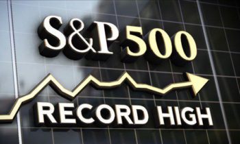 S&P 500 index closes at a record high