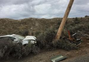 Power restored to 173 people after speeding car crashes into Kennewick power pole