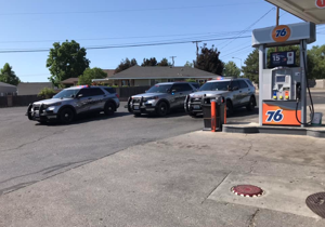 Suspected assault ends with arrest at Kennewick gas station