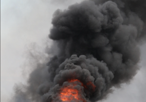 Car fire spreads to brush near Vantage Bridge