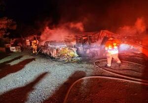 Fire in Pasco burns vehicle and forklift