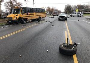 Driver cited after crashing into school bus in Kennewick