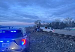 Teen driver cited after getting car stuck on train tracks in Prosser