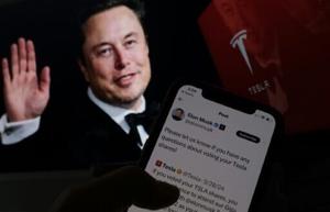 Musk says Tesla shareholders voting for his pay by ‘wide margins’