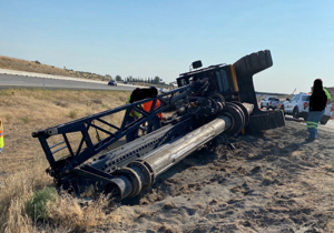 All lanes of I-182 reopened after crane tips near Road 100 in Pasco