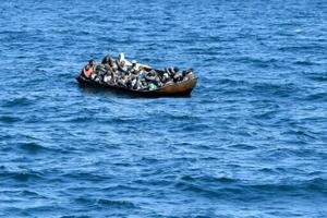 Aid group MSF protests Italy migrant policy, but rescue ship free to resume