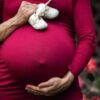 Surrogate mothers more likely to suffer severe pregnancy complications