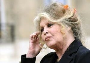 Film legend Bardot, nearing 90, enjoys her ‘silent solitude’