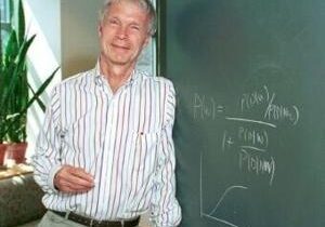 Nobel-winning physicist ‘unnerved’ by AI technology he helped create