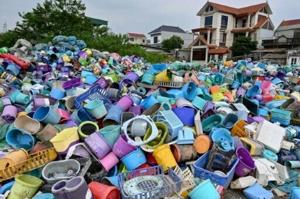 Environmentalists slam lobbyist influence on plastic talks