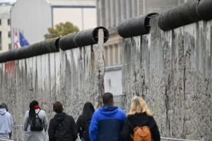 Germany marks 1989 Berlin Wall fall with ‘Preserve Freedom’ party