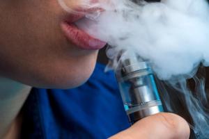 Flavored Vapes Behind Big Surge in U.S. E-Cigarette Sales