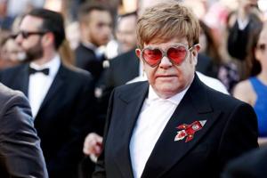 Elton John Says He Has Lost His Sight