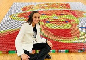 Boy sets world record with portrait of Queen Elizabeth II made of 3,000 Rubik’s Cubes