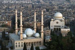 Reassured ‘for now’, Aleppo’s Christians prepare for Christmas