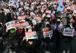 Right-wing YouTubers back South Korea president’s last stand